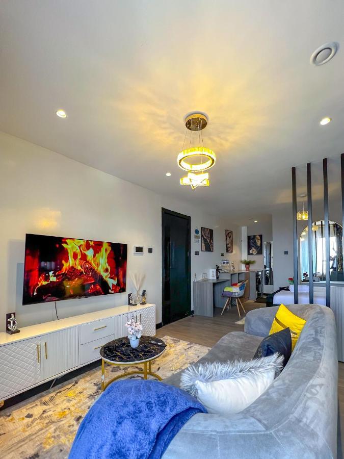 Escada Next Level Luxurious Home Nairobi Bagian luar foto
