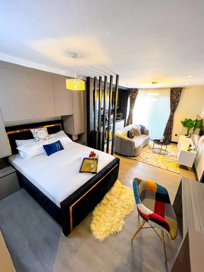 Escada Next Level Luxurious Home Nairobi Bagian luar foto